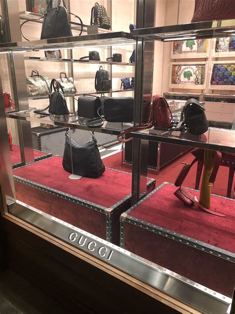 gucci salamanca